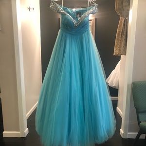 Mac Duggal Blue Off-Shoulder Prom Dress